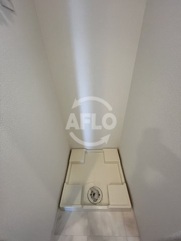 コンフォリアリヴ新大阪ウエストの洗面所|コンフォリア・リヴ新大阪WEST　洗濯パン