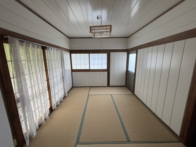 福角町貸家　松山市福角町戸建賃貸の和室|趣のある和室です