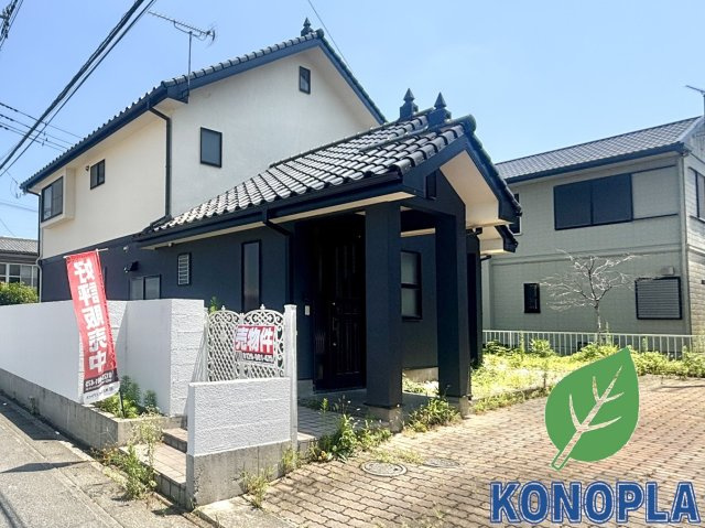 【中古戸建】高崎市新町の外観|■外観｜特徴のある個性的な住まいと美しい街並み、そして住みやすい環境を、ぜひ現地でご覧になりませんか。お気軽にお問合せください(^^)  