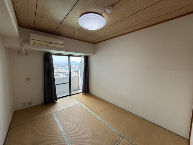 朝日プラザ鳴神の和室