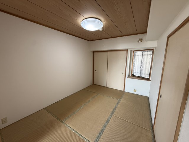 朝日プラザ鳴神の和室