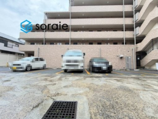 レクセル新狭山　中古マンション　2階の駐車場|7/28　撮影