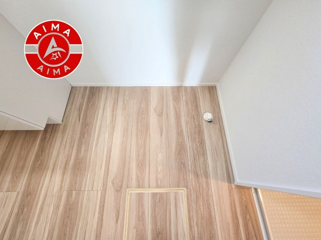 糟屋郡粕屋町内橋東1丁目第3-5棟（1号棟）の内観：施工例|毎日の洗濯をスマートに。注目のランドリー空間を確保！