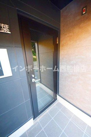 アウレリオ東千葉のエントランス
