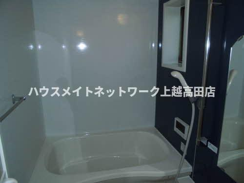 シャーメゾン石橋の浴室|追焚機能付