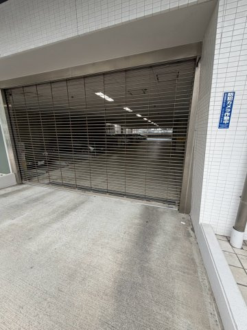 レジディア東桜Ⅱの駐車場