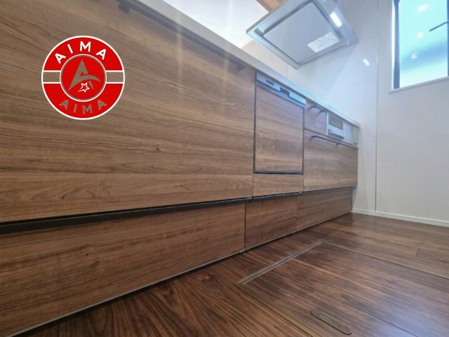 糟屋郡粕屋町内橋東1丁目第3-5棟（4号棟）の内観：施工例|キッチン。グリル・食器洗い乾燥機・浄水器も完備。
