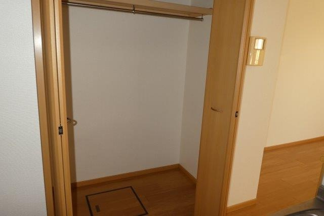 ソレイユKの収納