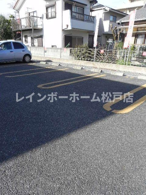 【非対面対応】接客・申込・契約オンライン！LINE×相談可！の駐車場