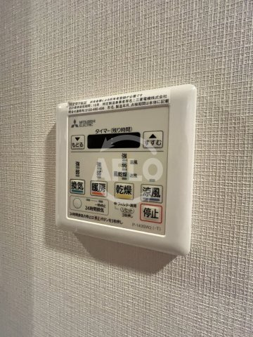 コンフォリア江坂の洗面所|コンフォリア江坂　浴室乾燥機