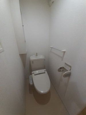 【トイレ】 | アルストロメリアⅠ | トイレです