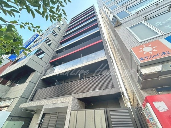 横浜市西区浅間町１丁目の賃貸マンションの外観