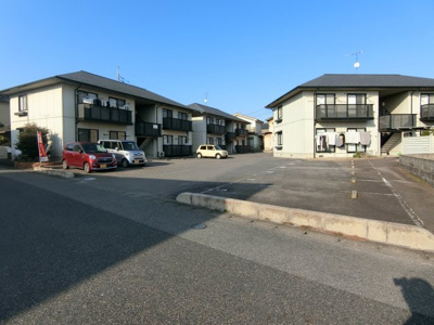 【駐車場】 | レインボーハイツ　A棟