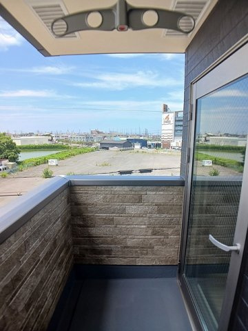 【バルコニー】 | ヒカルサ岸和田畑町