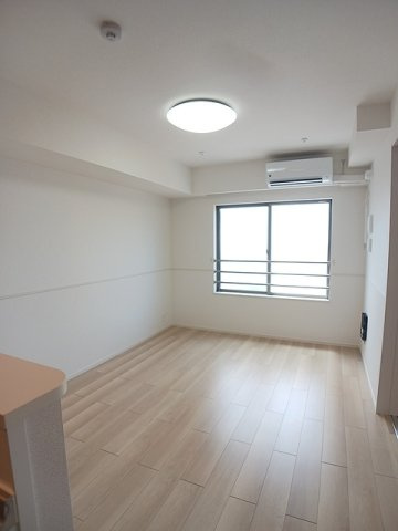 【居間・リビング】 | ヒカルサ岸和田畑町