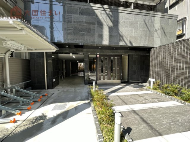 【エントランス】 | スプランディッド難波元町DUE