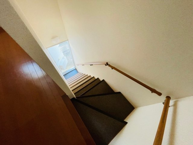 レオパレスエスポワールＵの玄関