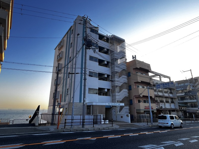 スカイ・シーフロント塩屋の外観
