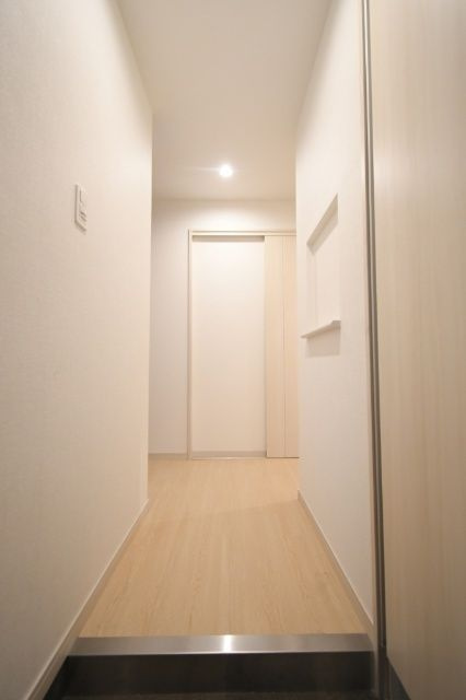 ウイングス城野駅前の玄関