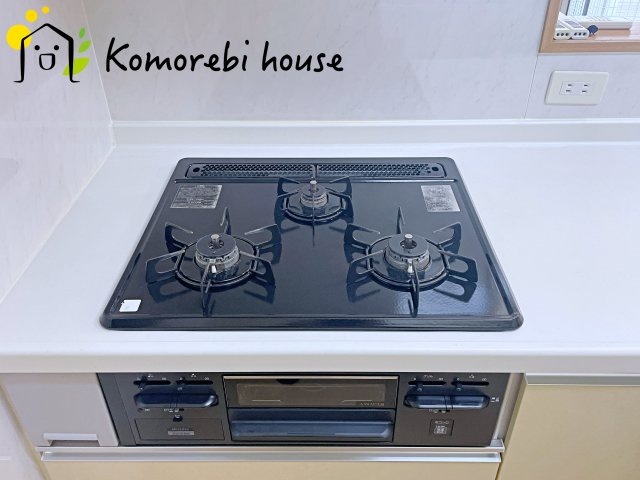 桶川市加納　中古戸建てのキッチン|コンパクトなキッチンで掃除もラクラク