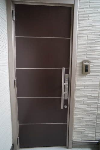プロヌーブ不来方Ⅱの玄関