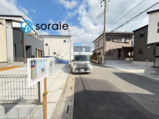 入間市久保稲荷第10期　全2棟　新築戸建　リーブルガーデンの前面道路含む現地写真|8/4　撮影