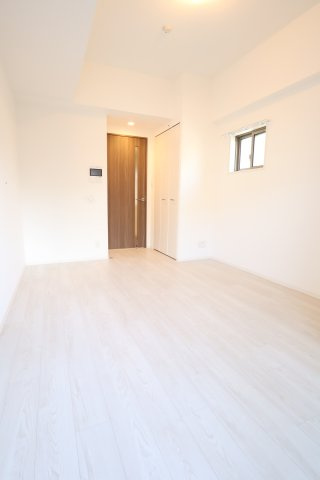 大阪市城東区鴫野西２丁目の賃貸マンションの居間・リビング