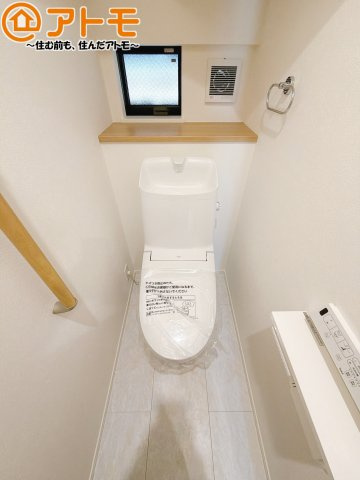 【トイレ】 | 葵区田町2丁目　新築戸建　B号棟 | 毎日使うトイレだからこそ機能性を重視したいですよね！温水洗浄便座で快適な時間をお過ごしください♪