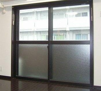 フェニックス方南町弐番館のバルコニー