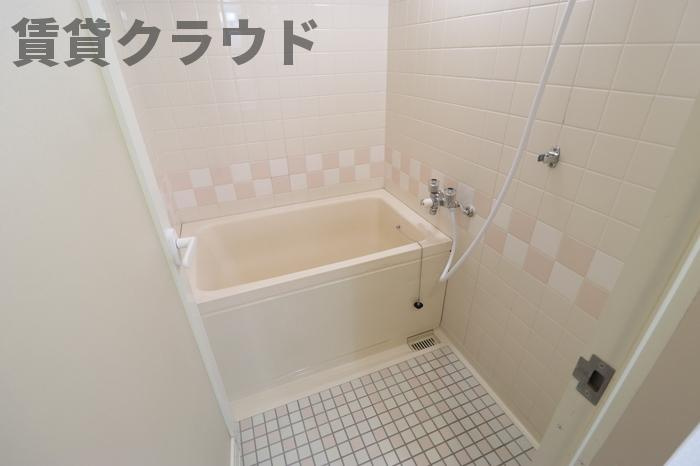 アーバンエクセル蘇我の浴室|お風呂で日々の疲れを落としましょう
