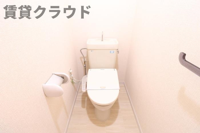 アーバンエクセル蘇我のトイレ|ゆったりとした空間のトイレです