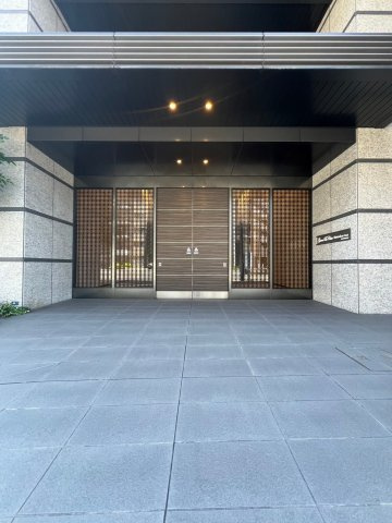 グランルクレ新栄イースト　名古屋市賃貸　仲介手数料無料のエントランス