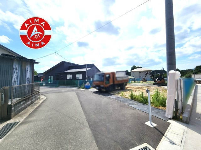 糟屋郡久山町大字久原第7-3棟（1号棟）の前面道路含む現地写真|見学の時間などお気軽にお問い合わせ下さい。