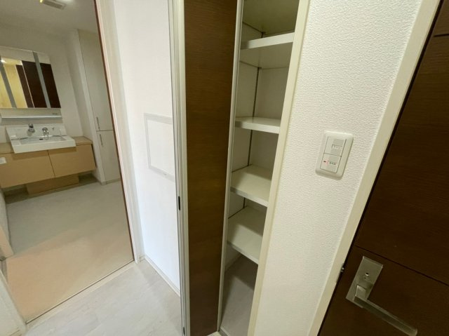 BRAVI南堀江(ブラービ南堀江)の収納