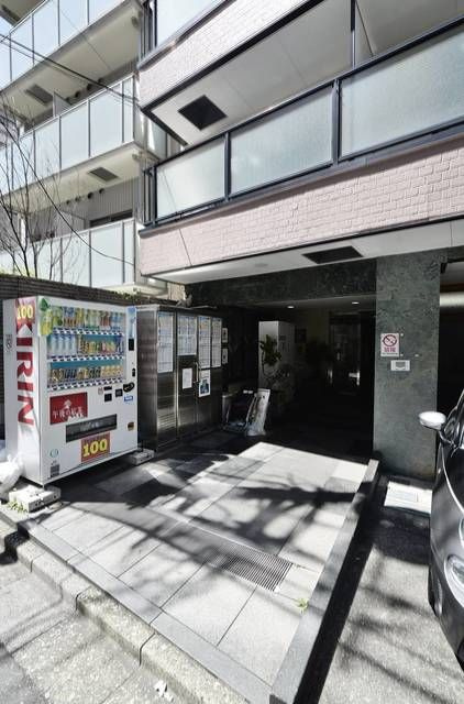 ぷらむ南大塚のエントランス