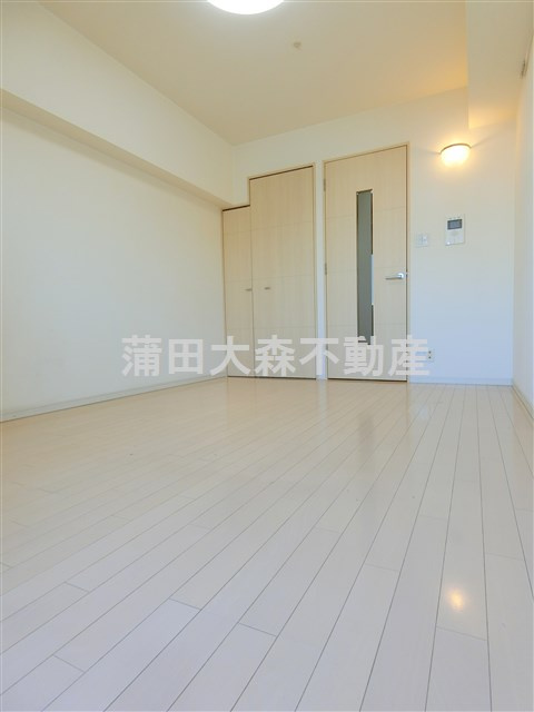 リクレイシア蒲田の居間・リビング