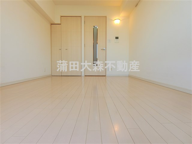 リクレイシア蒲田の居間・リビング