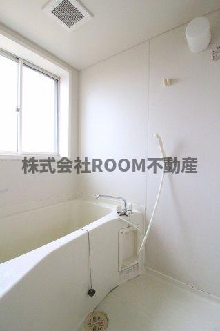 グリーンコーポ植木Ⅱの浴室|お風呂で日々の疲れを落としましょう