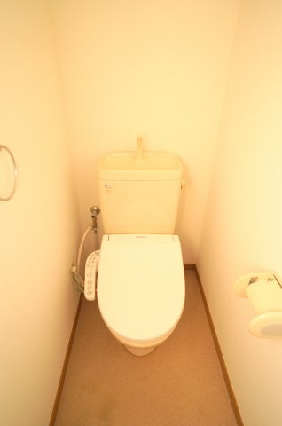 メゾン葉月のトイレ|コンパクトで使いやすいトイレです