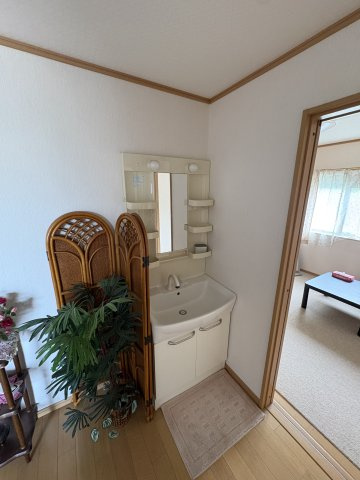 紀の川市猪垣・中古戸建・54809の洗面所