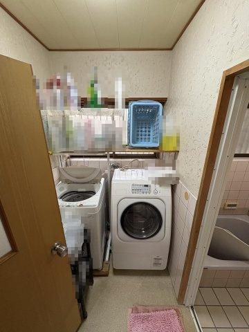 紀の川市猪垣・中古戸建・54809のランドリースペース
