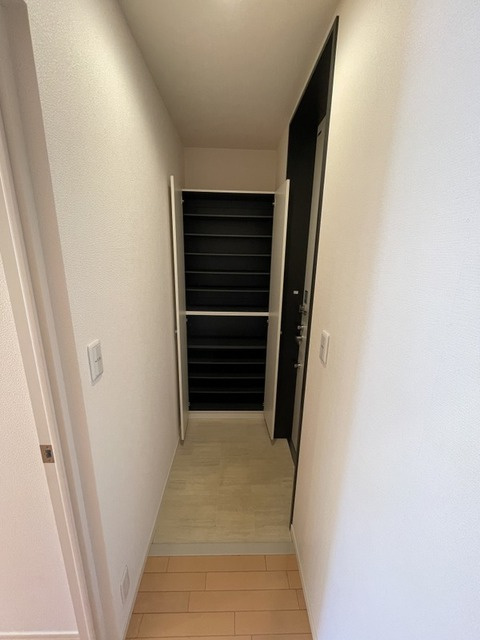 ＹＳフラットの玄関