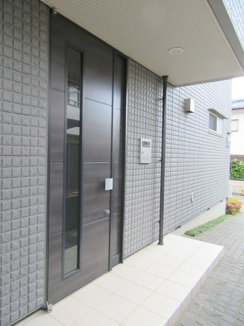 ＹＳフラットのセキュリティ|★重厚感のあるオートロック門扉扉です★