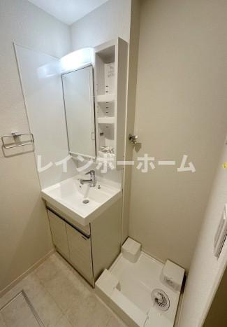Grandirの洗面所