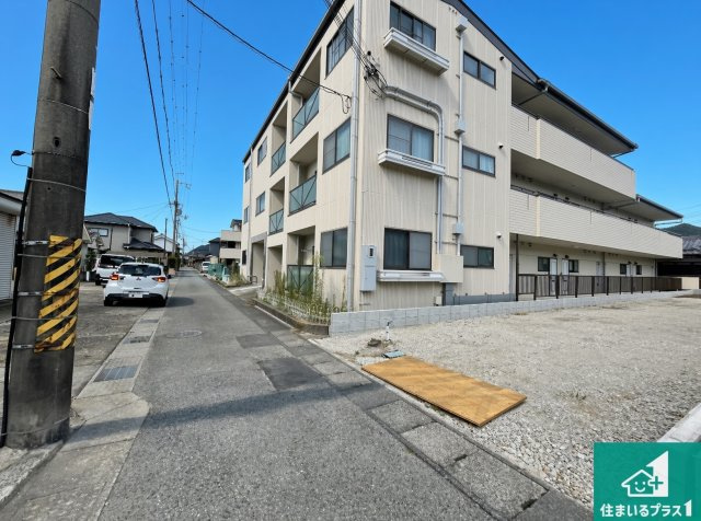 西脇市西脇　第17期　新築一戸建ての前面道路含む現地写真|周辺は落ち着いた街並みの住宅地！子育てがしやすい住環境です！まだ未完成ですが、現地でしかわからない事もございます。是非一度ご覧ください。