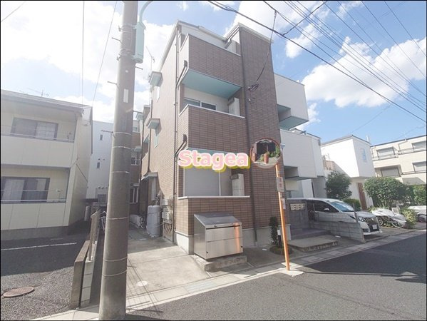 オリエンタルコート東大宮の外観