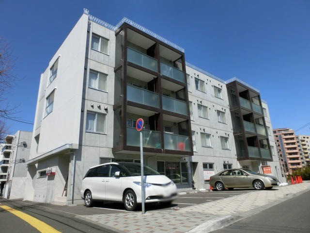 フォルトゥーナ学園前
