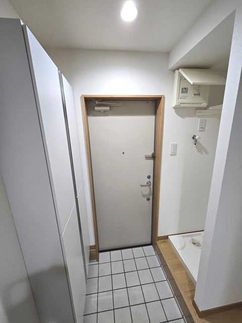 Paradiso越谷 の玄関