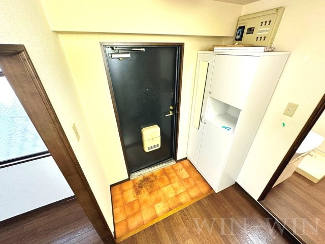 ヴィラモルガンの玄関|イメージ（同建物内別部屋の写真です）
