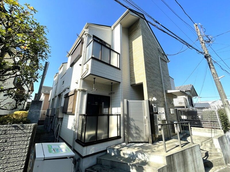 MELDIA新百合ヶ丘（金程）の外観